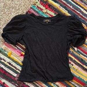 Truth black puff sleeved twist top